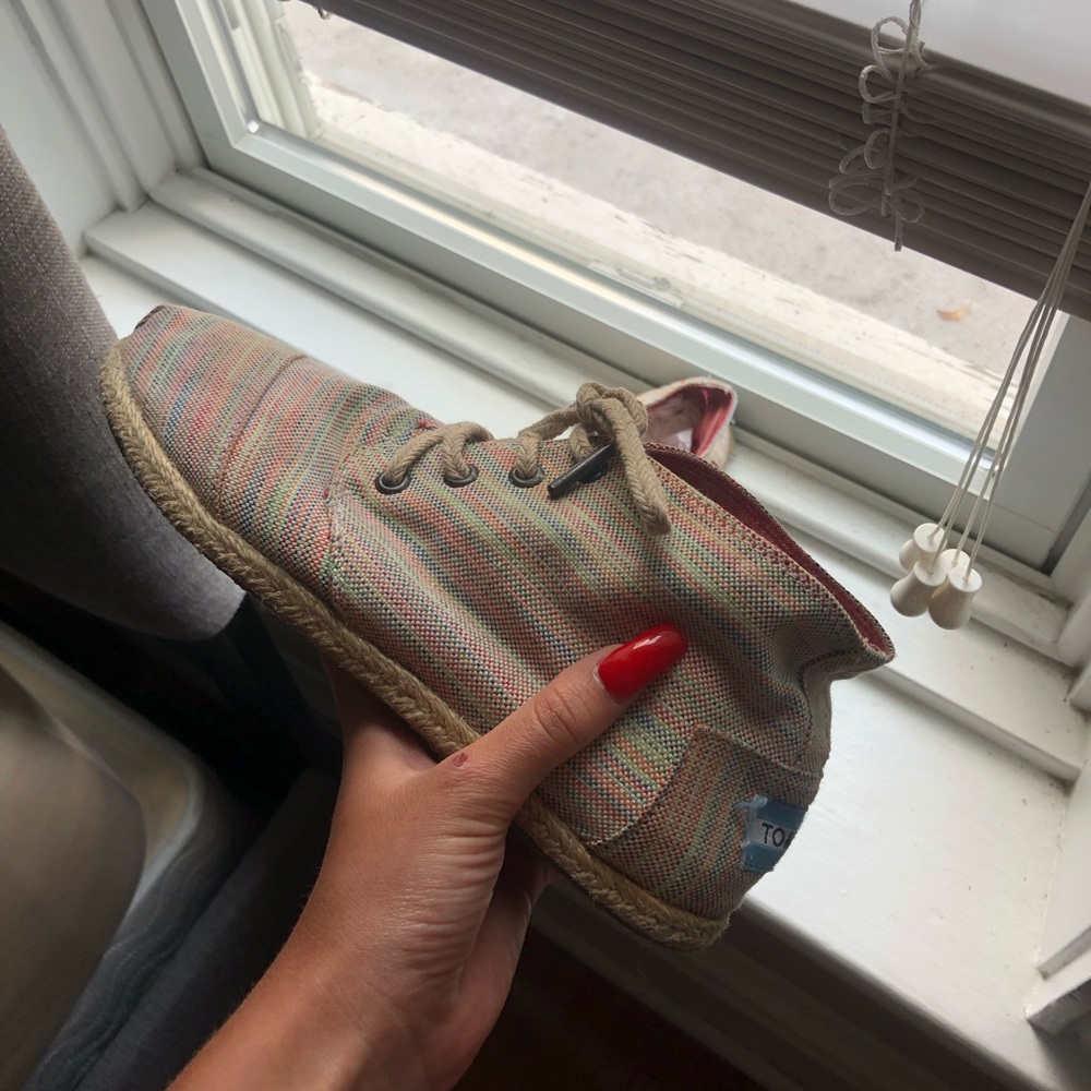 Women’s TOMS Shoes